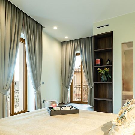 De Gulia Charme And Relax Bed & Breakfast กัสเตลลาบาเต ห้อง รูปภาพ