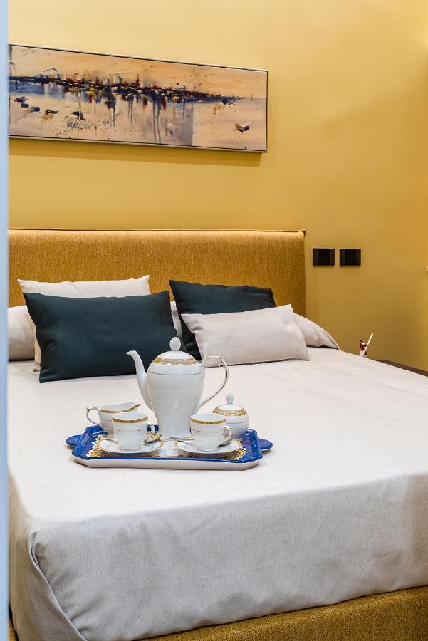 De Gulia Charme And Relax Bed & Breakfast กัสเตลลาบาเต ภายนอก รูปภาพ