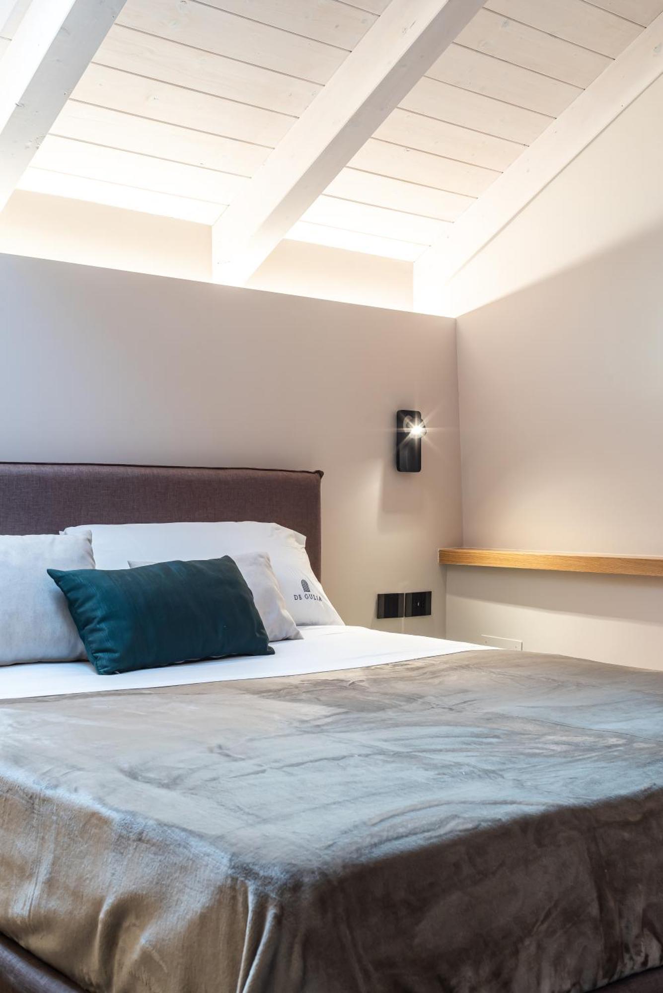De Gulia Charme And Relax Bed & Breakfast กัสเตลลาบาเต ห้อง รูปภาพ